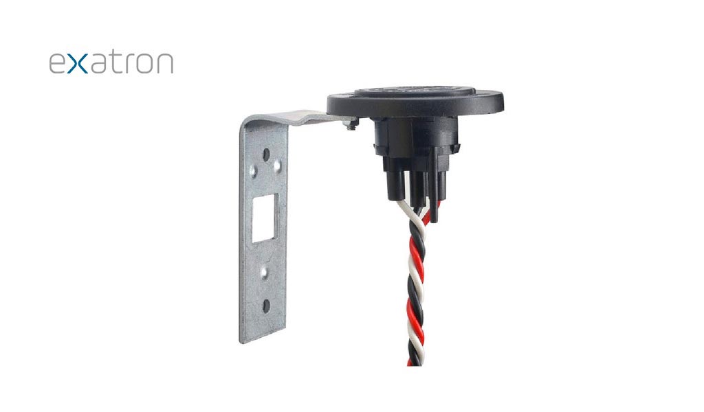 BASE EXATRON P/RELE FOTOC L METAL