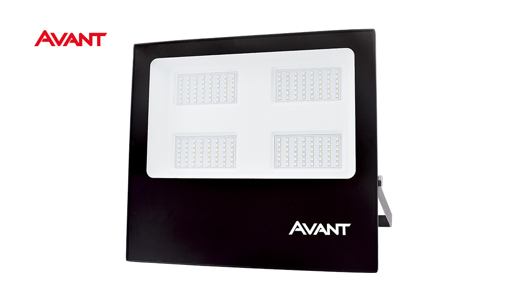 REFLETOR AVANT LED SLIM 200W ALUMINIO PRETO - COM LUZ BRANCA 6500K - 15.000 LUMENS