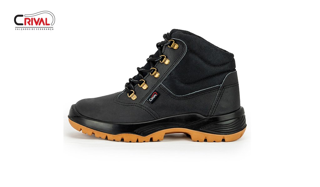BOTA CRIVAL INFINITY ACOL GRUPON CANO MEDIO C/CAD N°41 PRETA