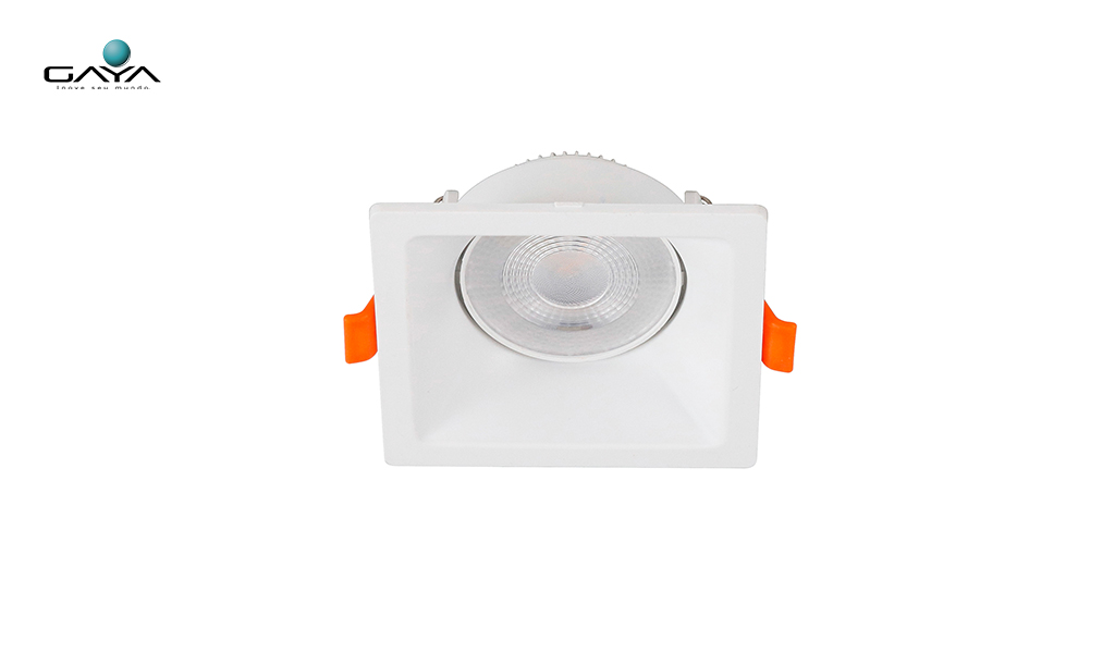 GAYA SPOT ANTIOFUSCANTE 5W 6000K QUADRADA 425L 
