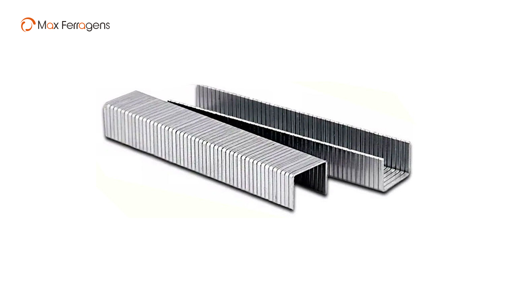 GRAMPO MAX P/GRAMPEADOR TAPECEIRO 1008J TAM.1,2X8MM -  CAIXA C/1000 UNIDADES