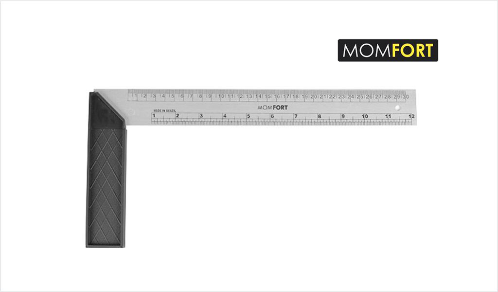 ESQUADRO MOMFORT CABO PVC 12” 30CM