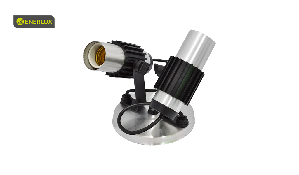 SPOT THOR ALETADO ALUM 2 BICOS CROMADO