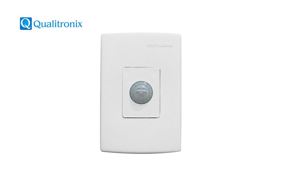 SENSOR QUALITRONIX 180° DE EMBUTIR 4X2” S/CHAVE - COM FOTOCELULA